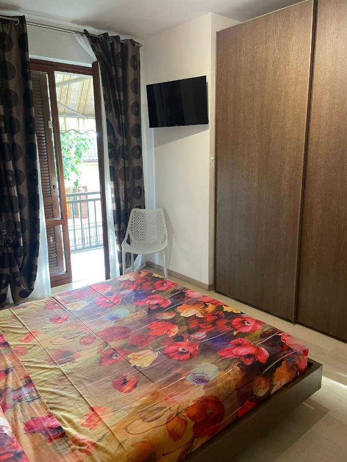 Casa Vacanze Collina Del Lago Pastrengo Luaran gambar