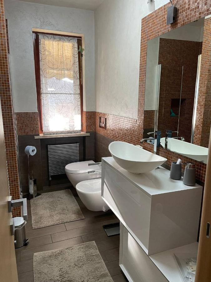 Casa Vacanze Collina Del Lago Pastrengo Luaran gambar