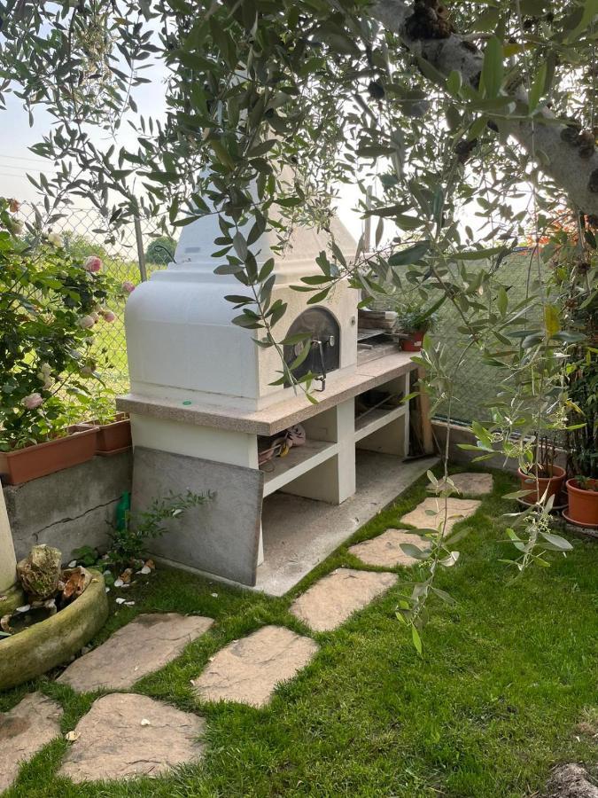 Casa Vacanze Collina Del Lago Pastrengo Luaran gambar